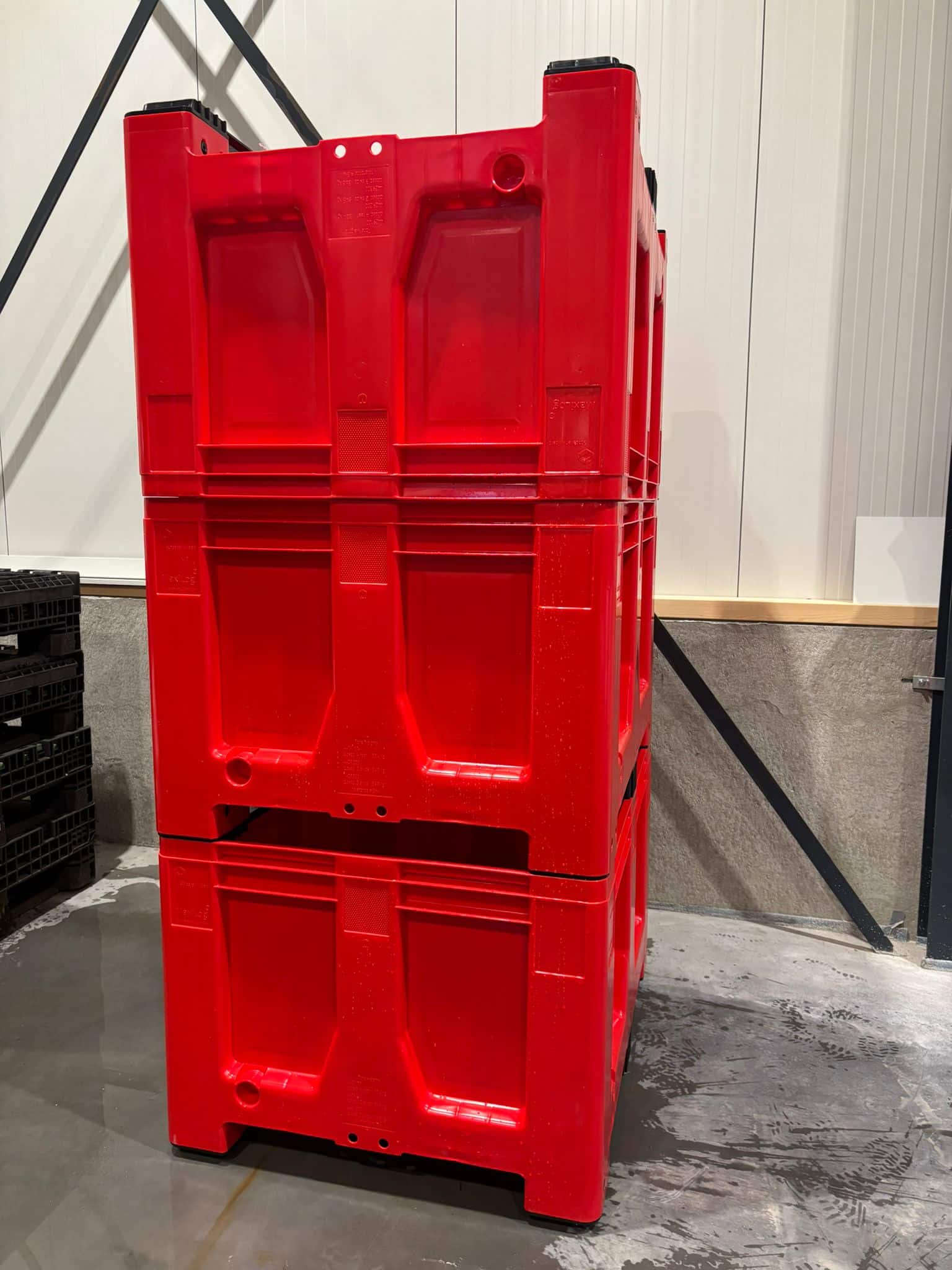 Palletdeal 4 stuks Palletbox kunststof, 1200x1000x760 mm - Nieuw - Rood